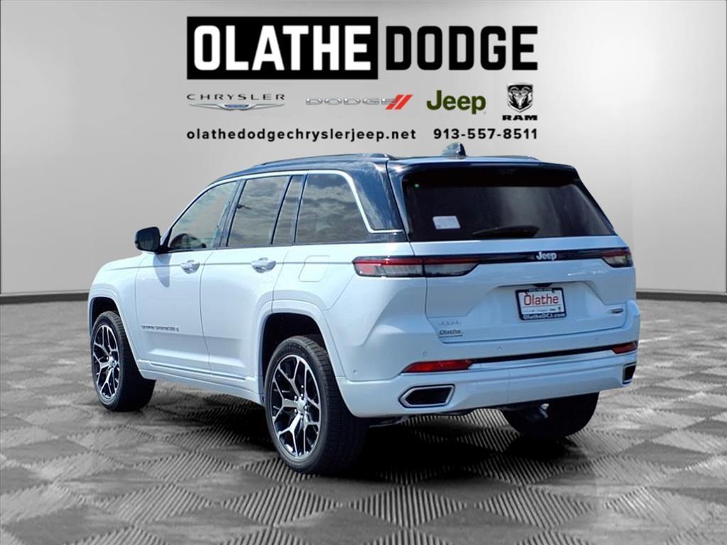 new 2025 Jeep Grand Cherokee car, priced at $60,760