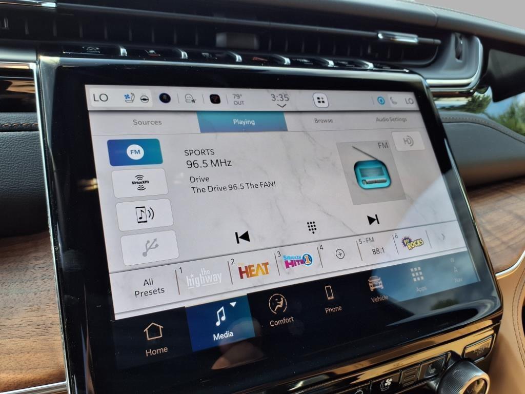 new 2025 Jeep Grand Cherokee car, priced at $60,760