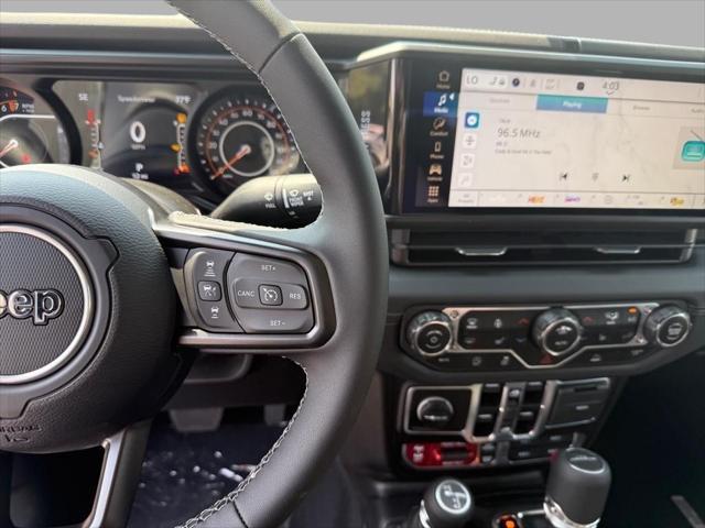 new 2025 Jeep Gladiator car, priced at $50,233
