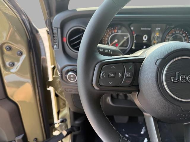 new 2025 Jeep Gladiator car, priced at $50,233