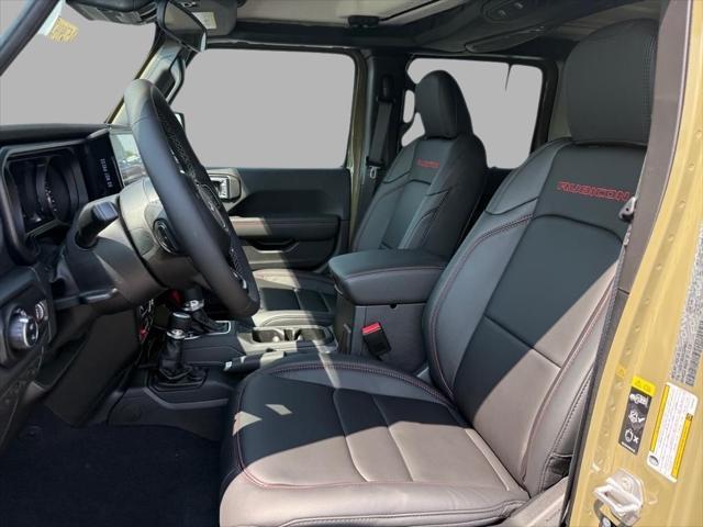 new 2025 Jeep Gladiator car, priced at $50,233