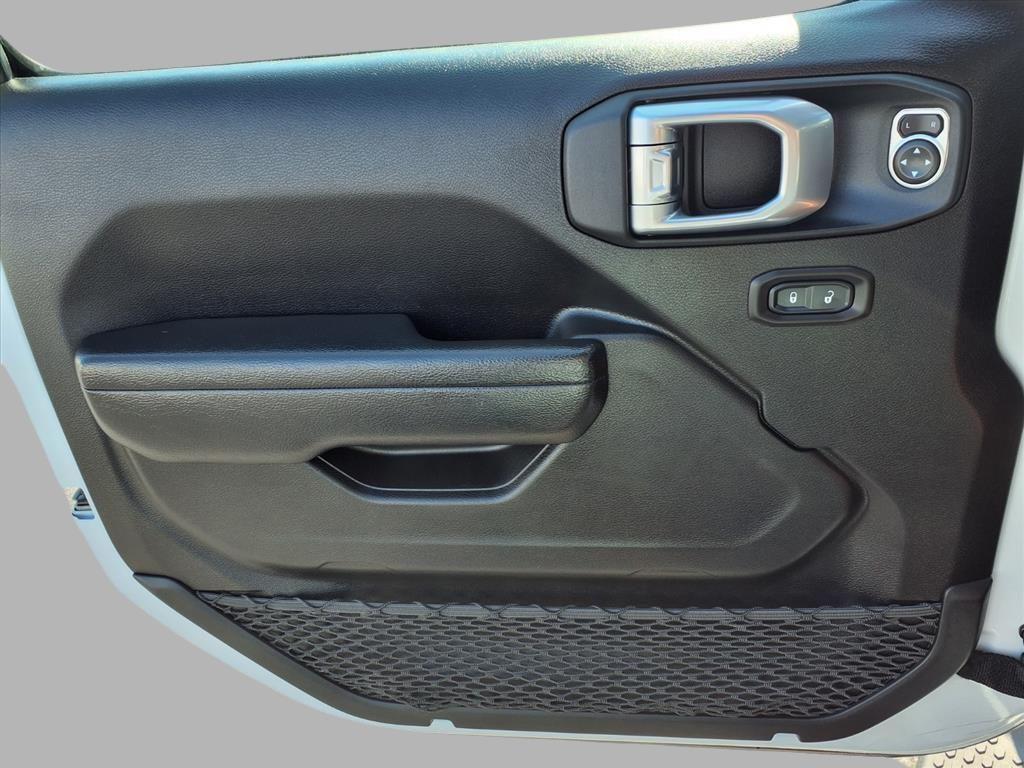 used 2022 Jeep Wrangler car, priced at $24,819