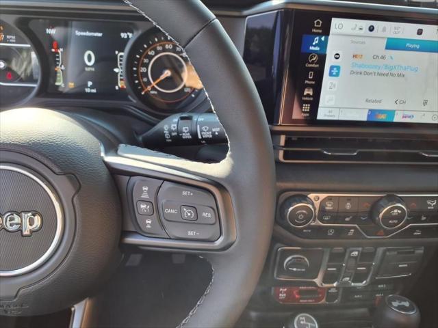 new 2025 Jeep Wrangler car, priced at $49,275