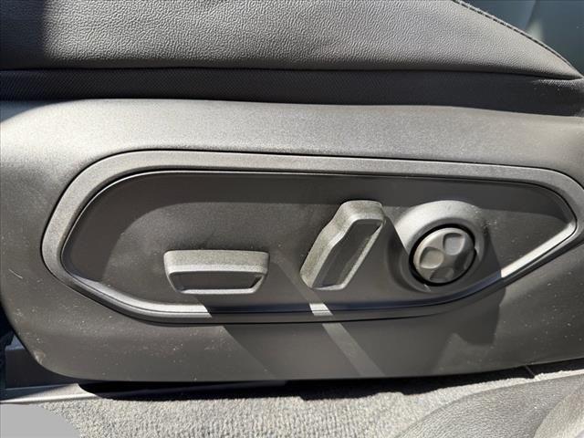 new 2025 Jeep Grand Cherokee car, priced at $47,572