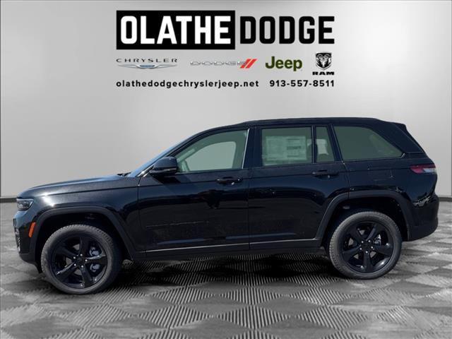 new 2025 Jeep Grand Cherokee car, priced at $47,572
