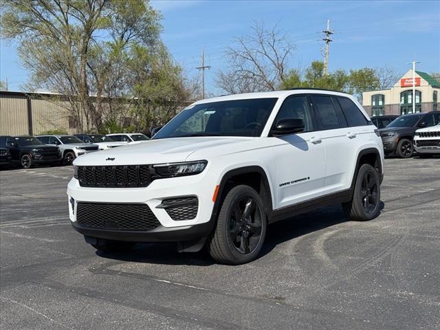 new 2025 Jeep Grand Cherokee car, priced at $39,900