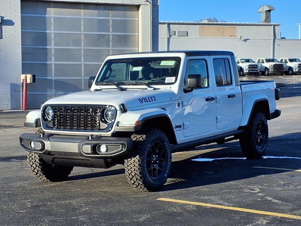 new 2025 Jeep Gladiator car, priced at $43,445