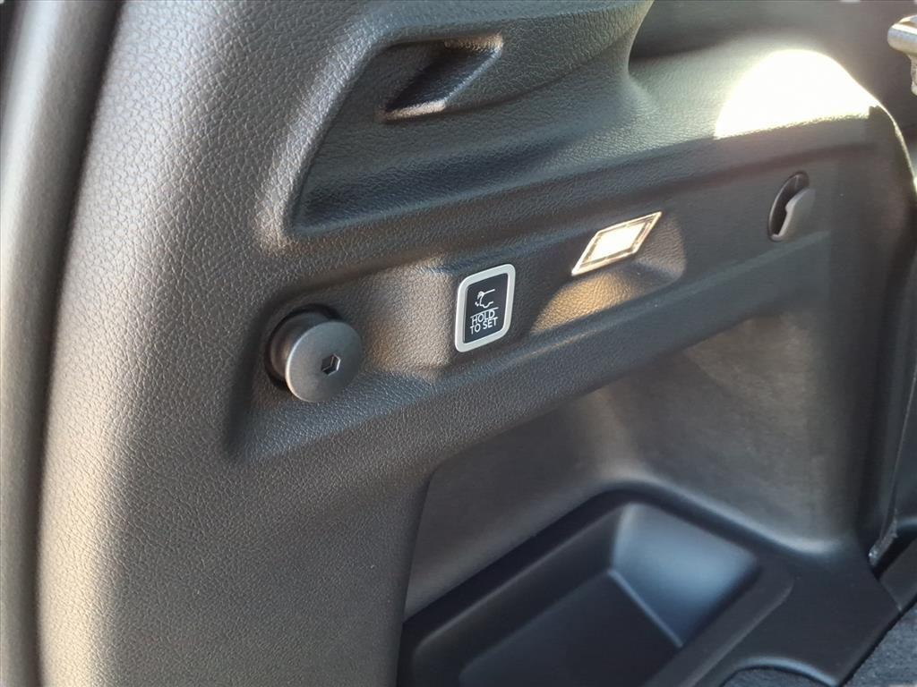 new 2025 Jeep Grand Cherokee L car, priced at $55,136