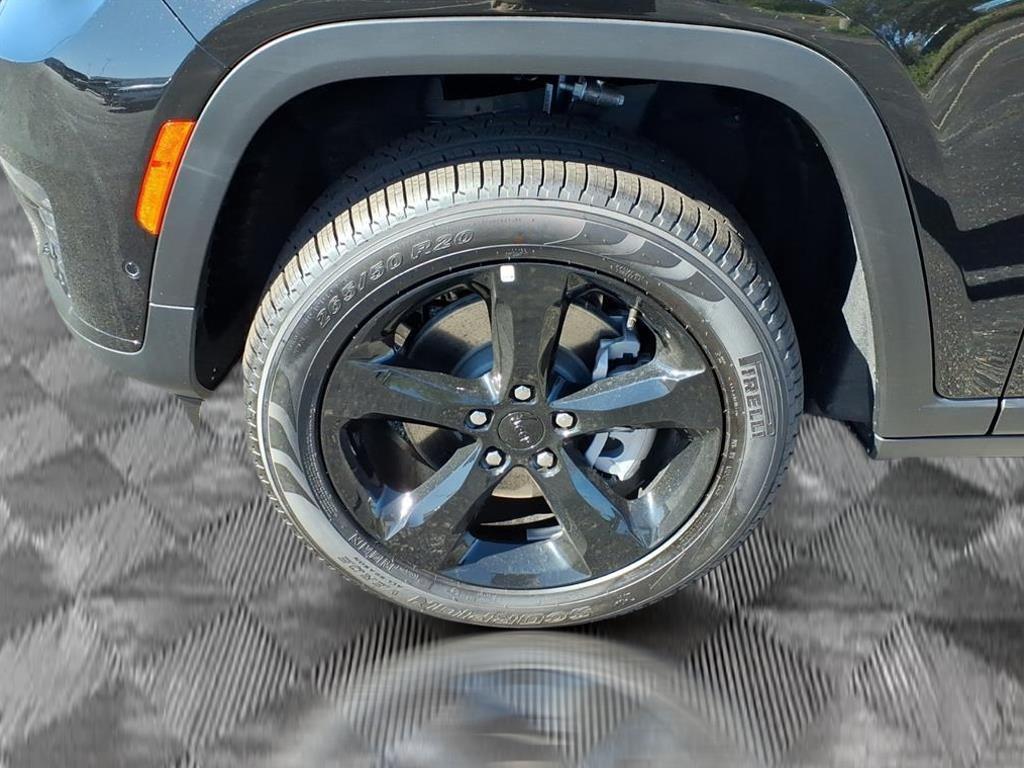 new 2025 Jeep Grand Cherokee L car, priced at $55,136