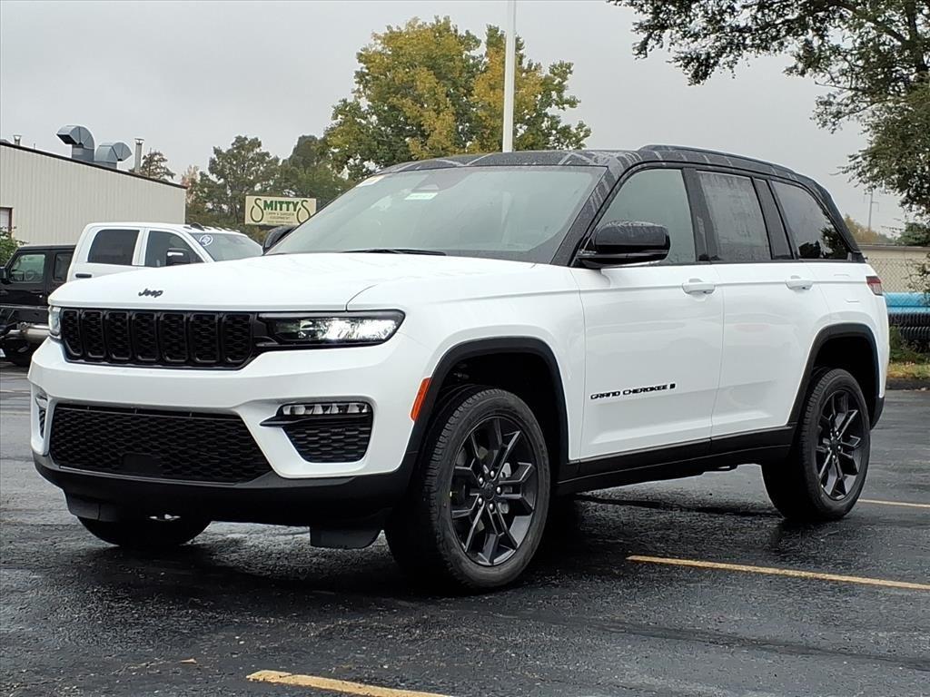 new 2025 Jeep Grand Cherokee car, priced at $45,719