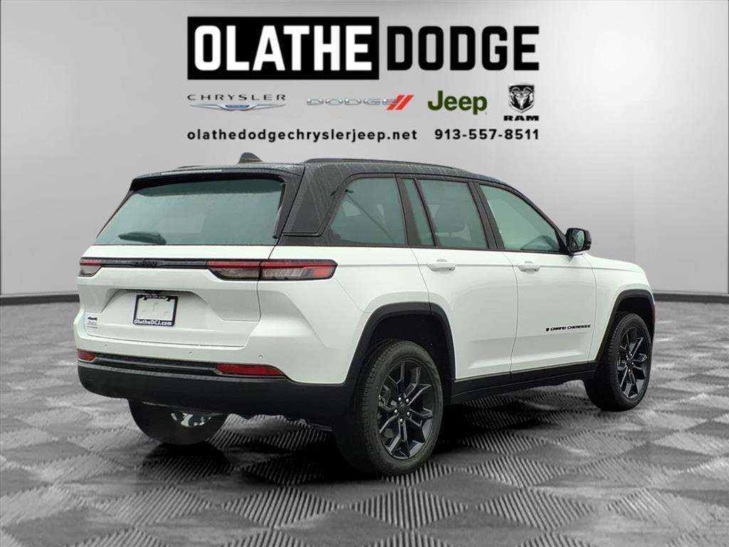 new 2025 Jeep Grand Cherokee car, priced at $45,719
