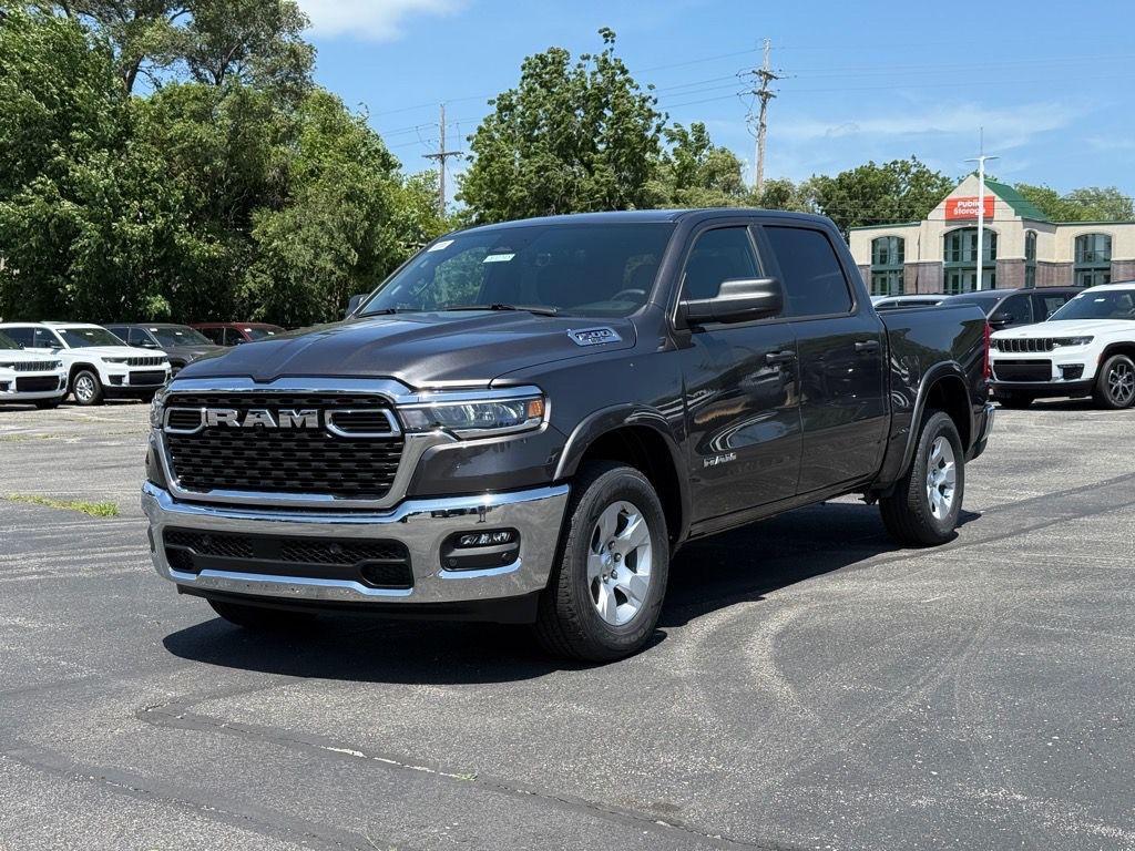 new 2025 Ram 1500 car, priced at $42,976