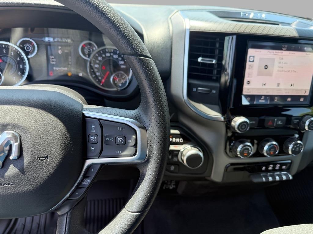 new 2025 Ram 1500 car, priced at $42,976