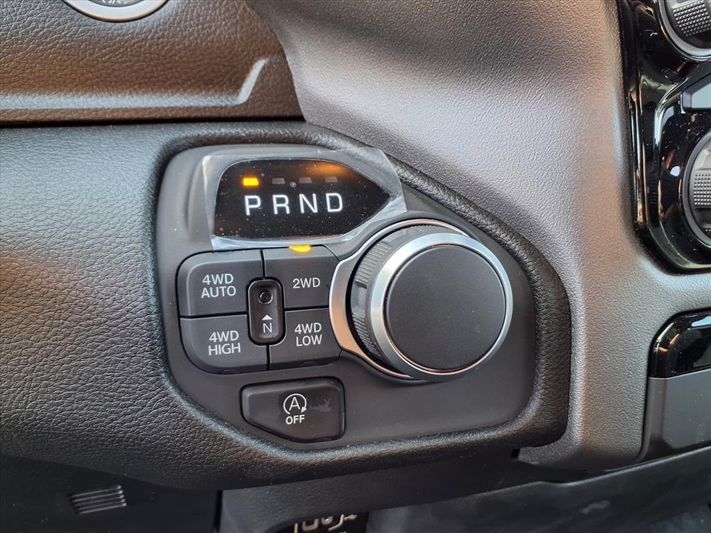 new 2025 Ram 1500 car, priced at $44,217