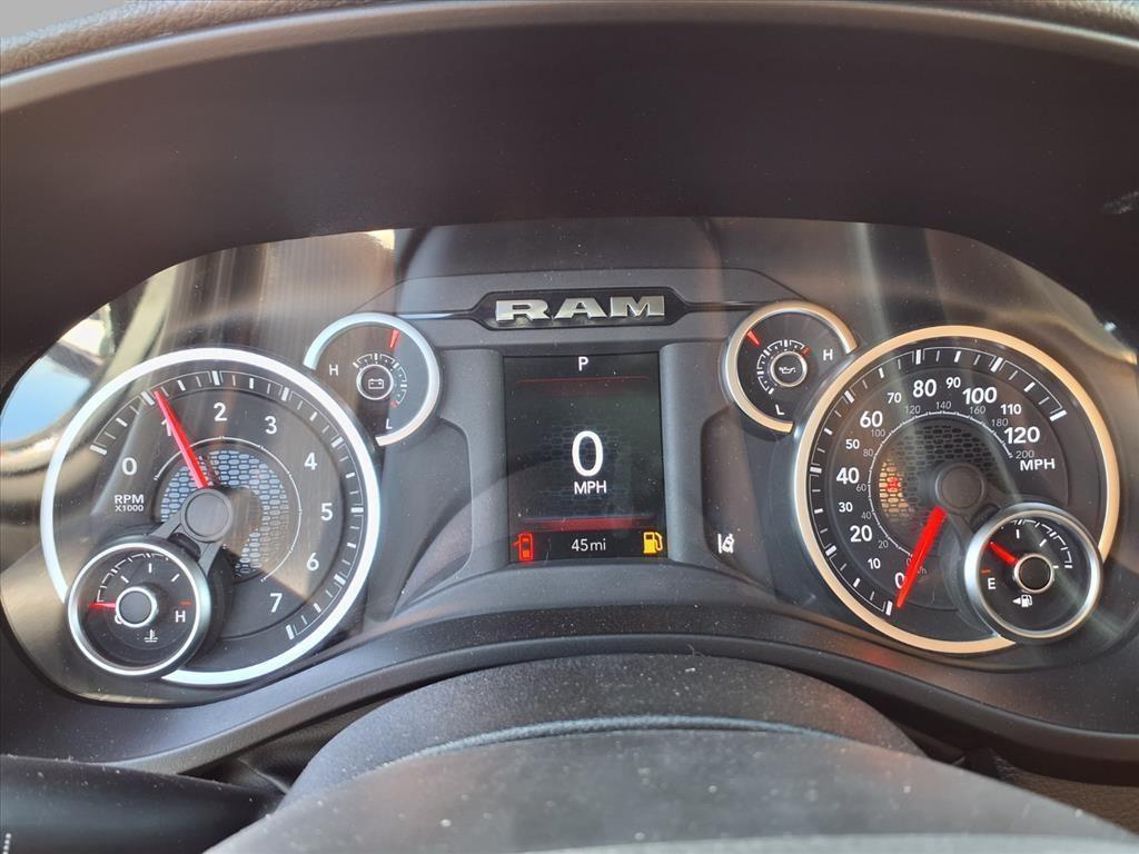 new 2025 Ram 1500 car, priced at $44,217