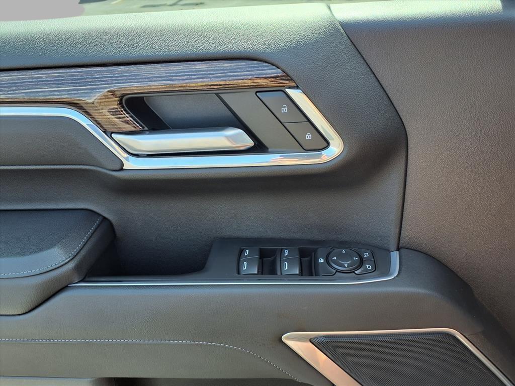 used 2023 GMC Sierra 1500 car, priced at $41,747