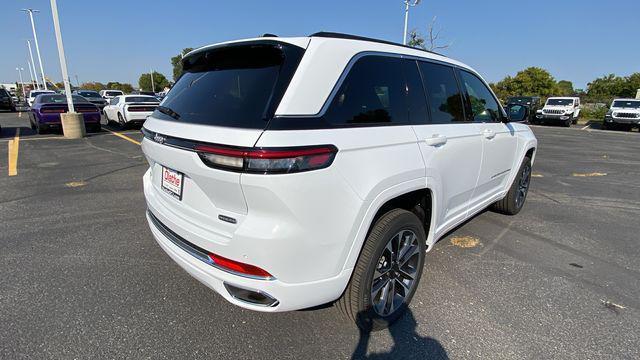 new 2025 Jeep Grand Cherokee car, priced at $59,070