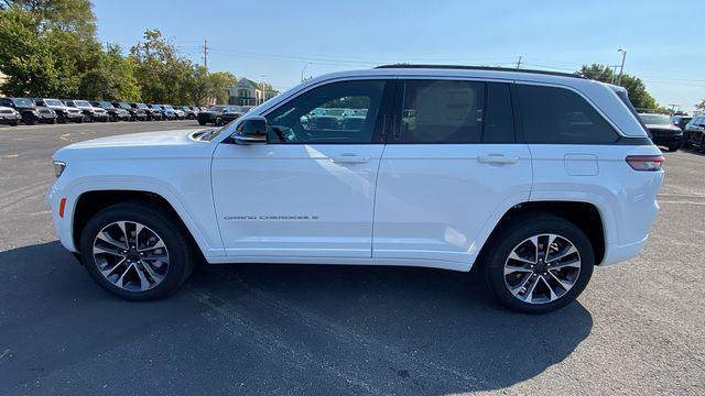 new 2025 Jeep Grand Cherokee car, priced at $59,070