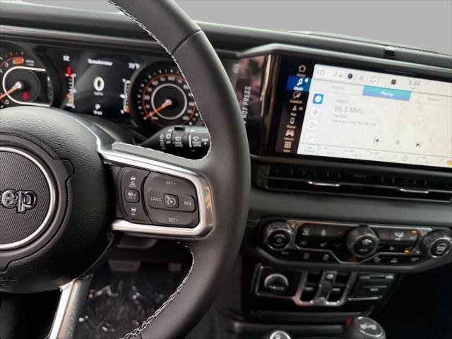 new 2025 Jeep Wrangler car, priced at $54,382