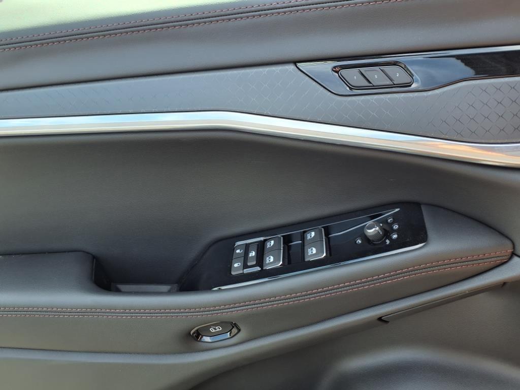 new 2025 Jeep Wagoneer S car, priced at $45,897