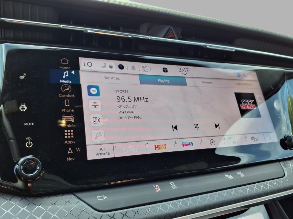 new 2025 Jeep Wagoneer S car, priced at $45,897