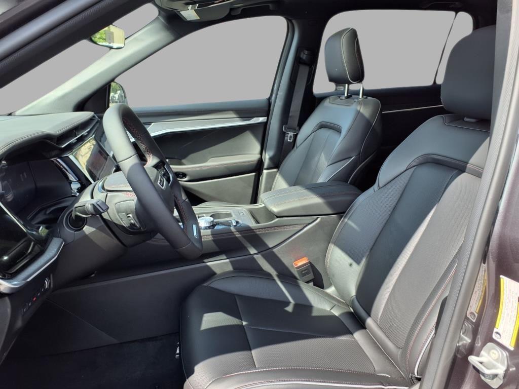 new 2025 Jeep Wagoneer S car, priced at $45,897