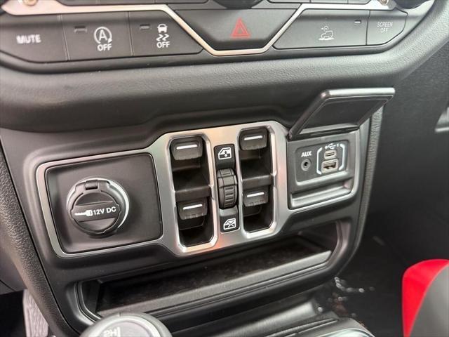 new 2025 Jeep Gladiator car, priced at $41,150