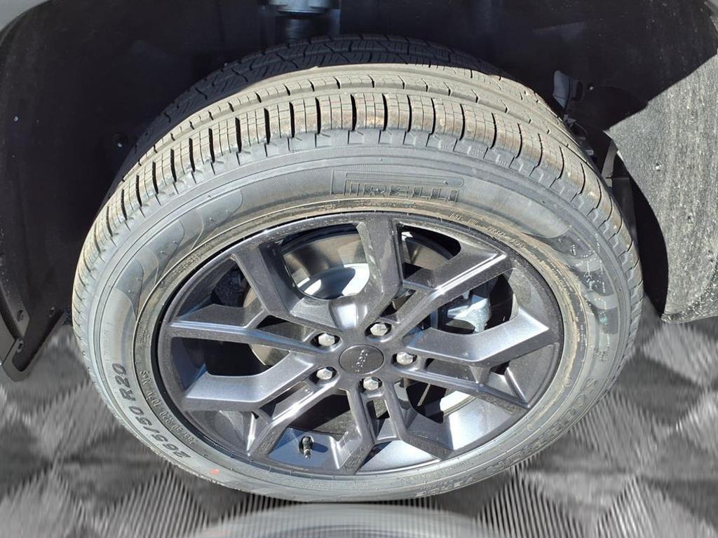 new 2025 Jeep Grand Cherokee L car, priced at $50,388