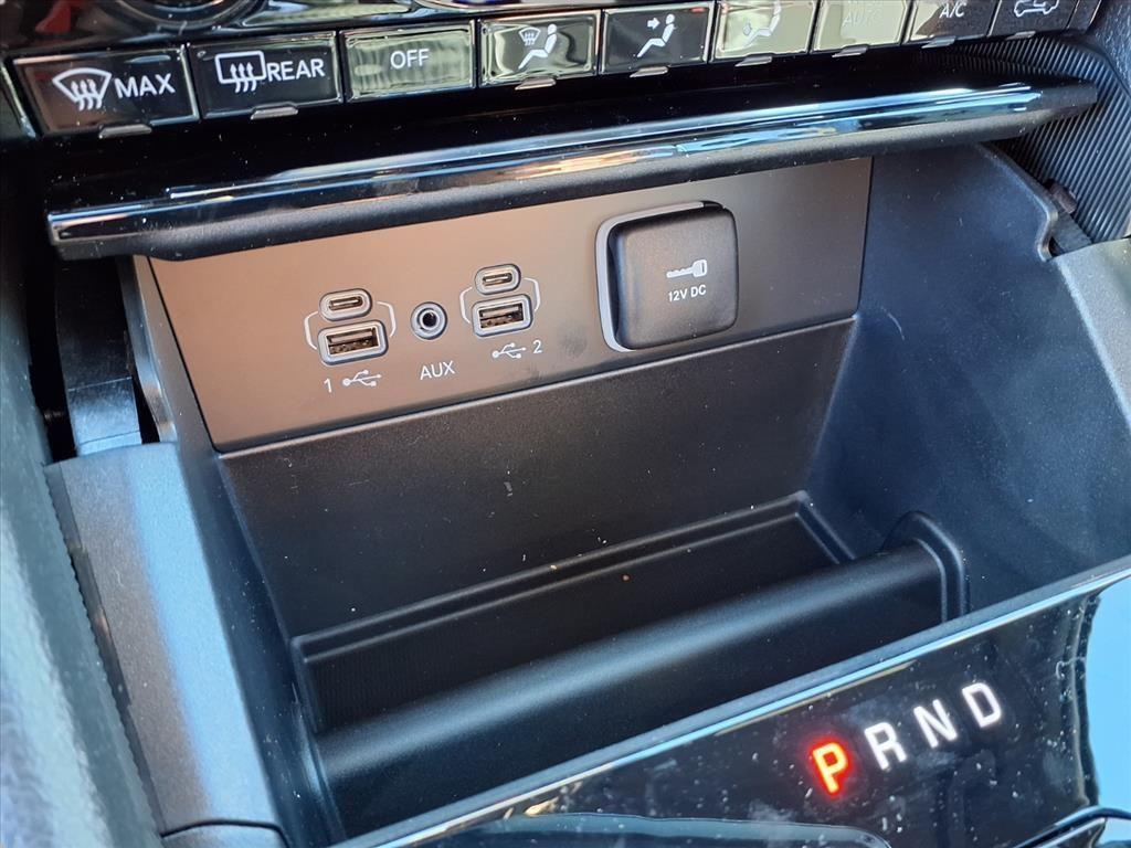 new 2025 Jeep Grand Cherokee L car, priced at $50,388