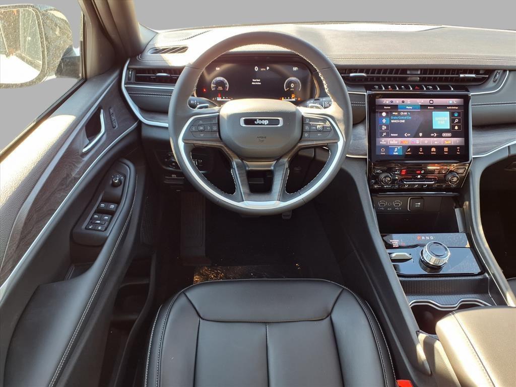 new 2025 Jeep Grand Cherokee L car, priced at $50,388