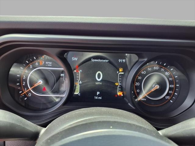 new 2025 Jeep Gladiator car, priced at $51,900