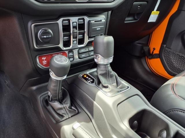 new 2025 Jeep Gladiator car, priced at $51,900