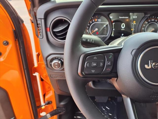 new 2025 Jeep Gladiator car, priced at $51,900