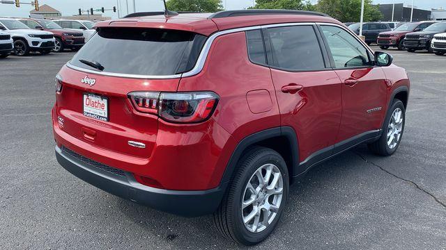 new 2024 Jeep Compass car, priced at $30,360