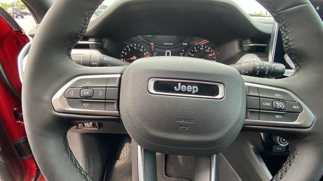 new 2024 Jeep Compass car, priced at $30,360