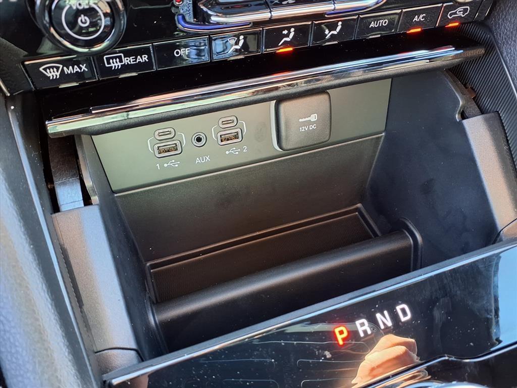 new 2025 Jeep Grand Cherokee L car, priced at $38,950