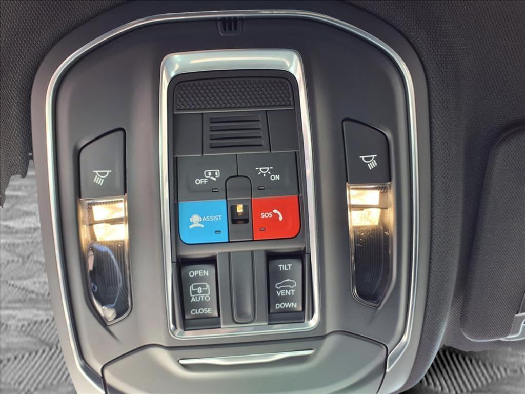 new 2025 Jeep Grand Cherokee L car, priced at $38,950