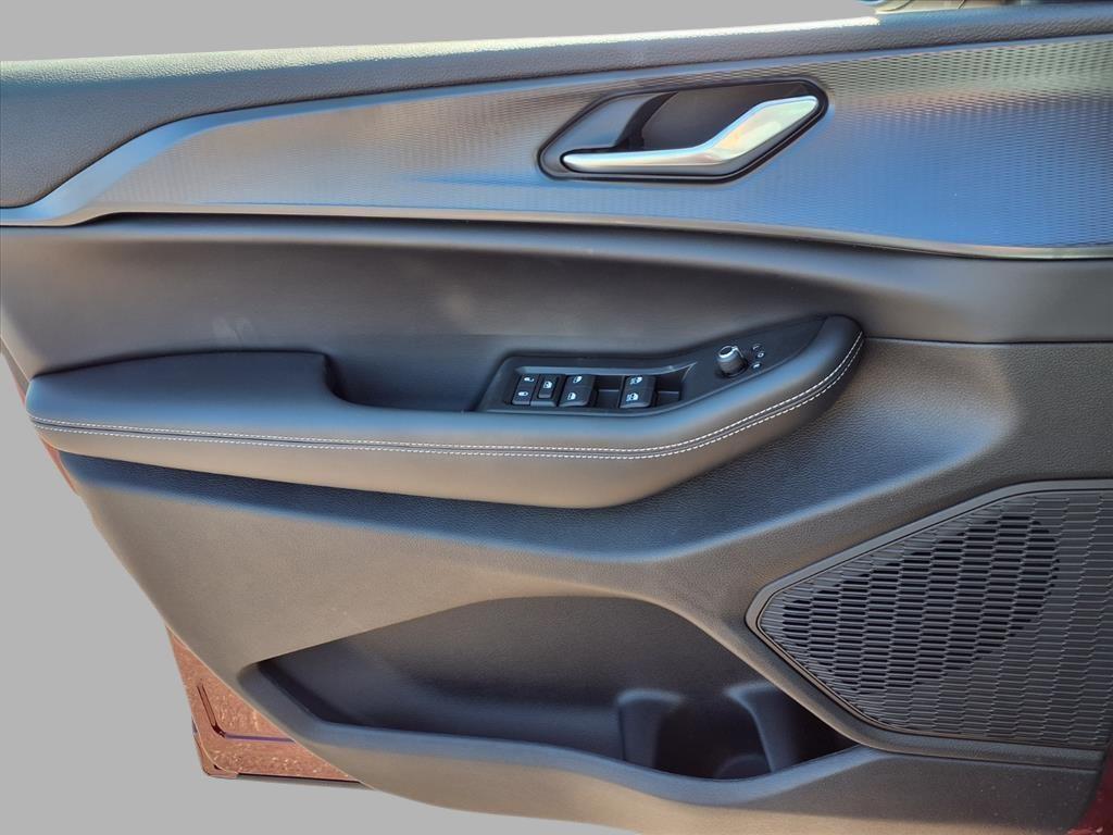 new 2025 Jeep Grand Cherokee L car, priced at $38,950