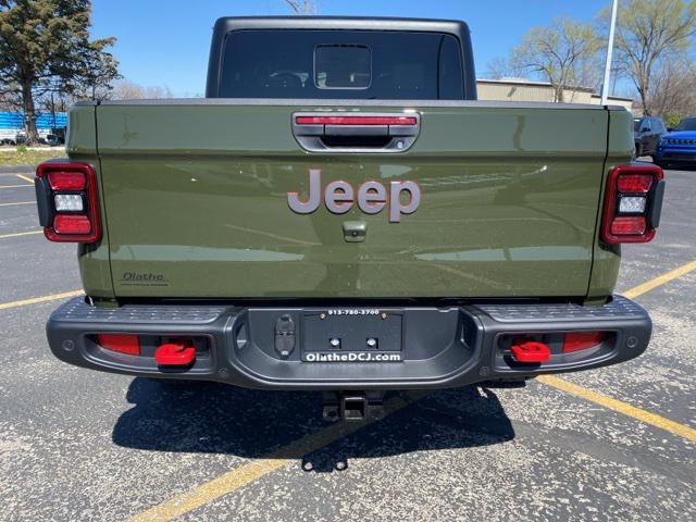 new 2024 Jeep Gladiator car, priced at $52,061