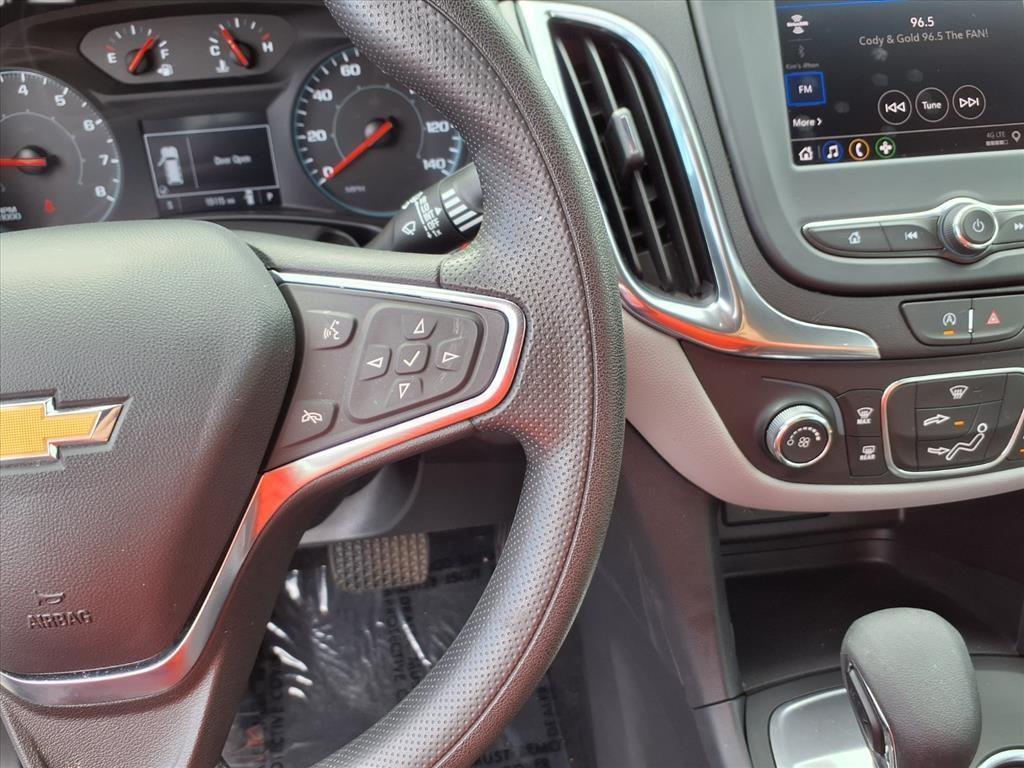 used 2024 Chevrolet Equinox car, priced at $22,289