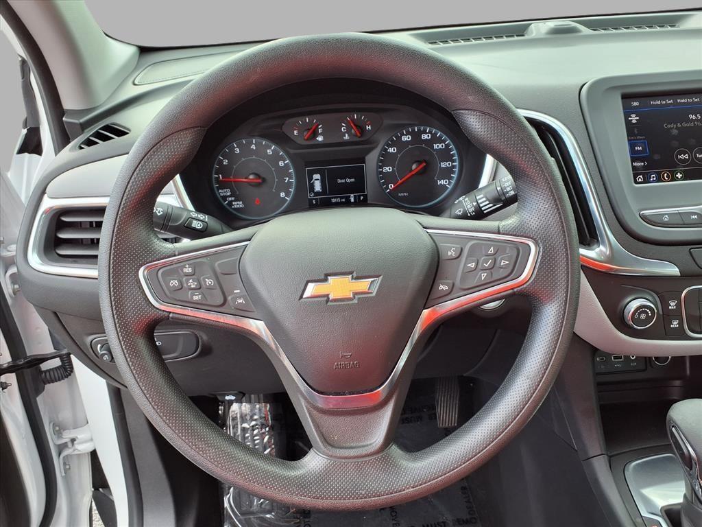 used 2024 Chevrolet Equinox car, priced at $22,289