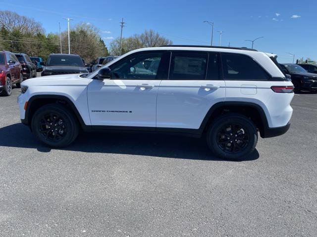 new 2024 Jeep Grand Cherokee car, priced at $36,685