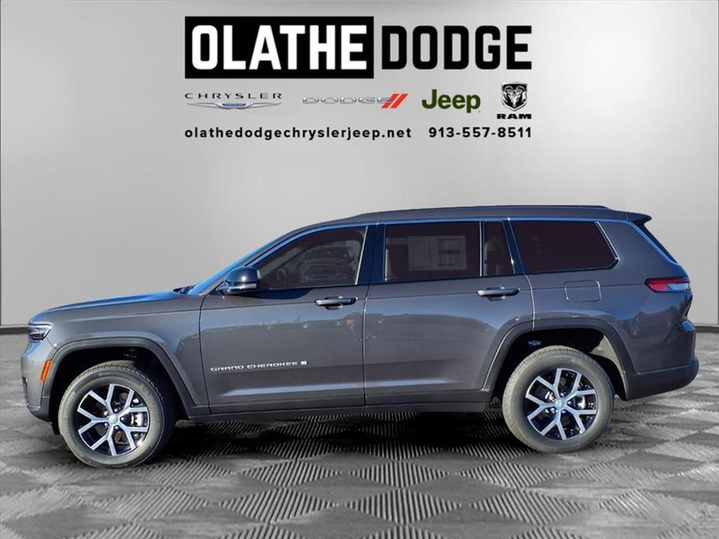 new 2025 Jeep Grand Cherokee L car, priced at $44,097