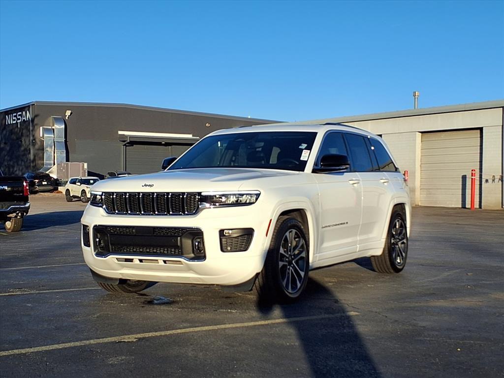 used 2022 Jeep Grand Cherokee car, priced at $31,995