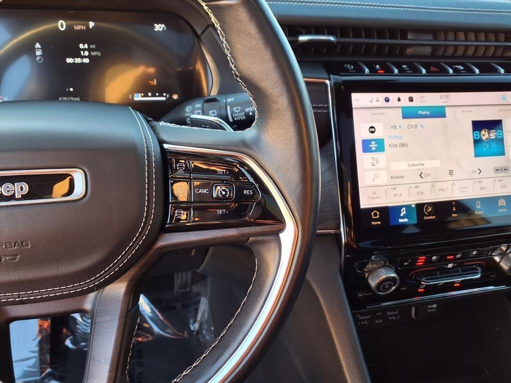 used 2022 Jeep Grand Cherokee car, priced at $31,995