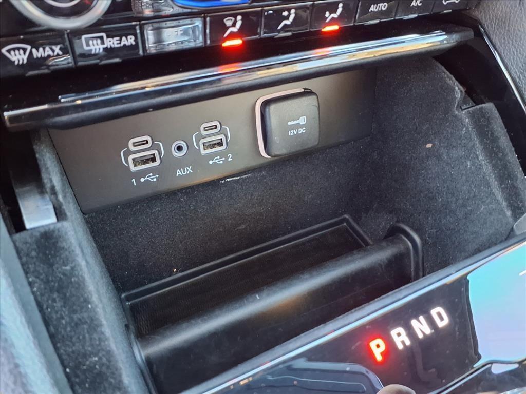 used 2022 Jeep Grand Cherokee car, priced at $31,995