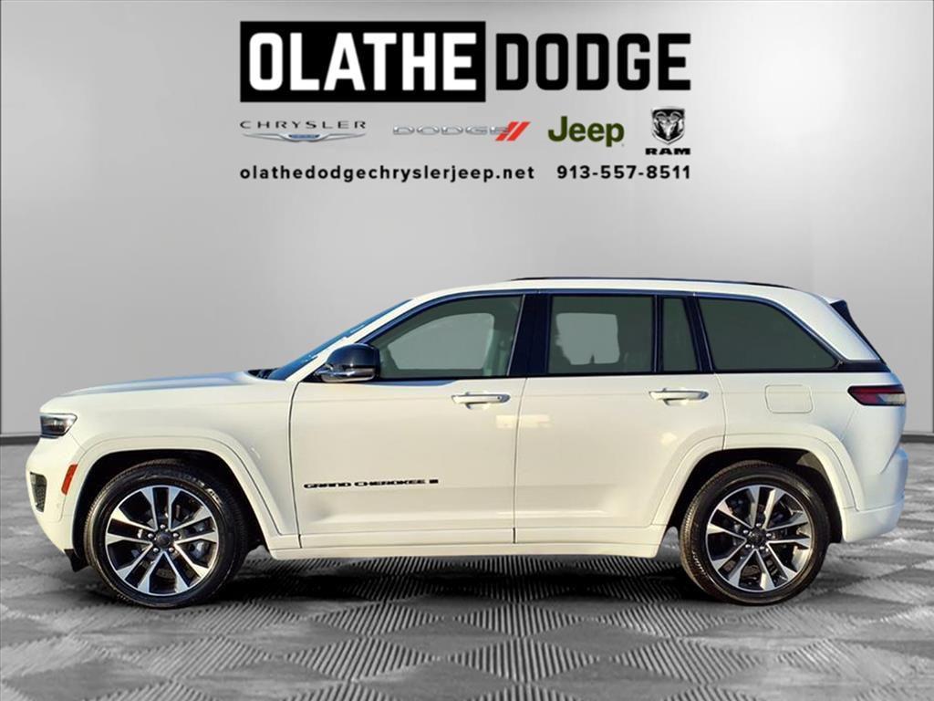 used 2022 Jeep Grand Cherokee car, priced at $31,995