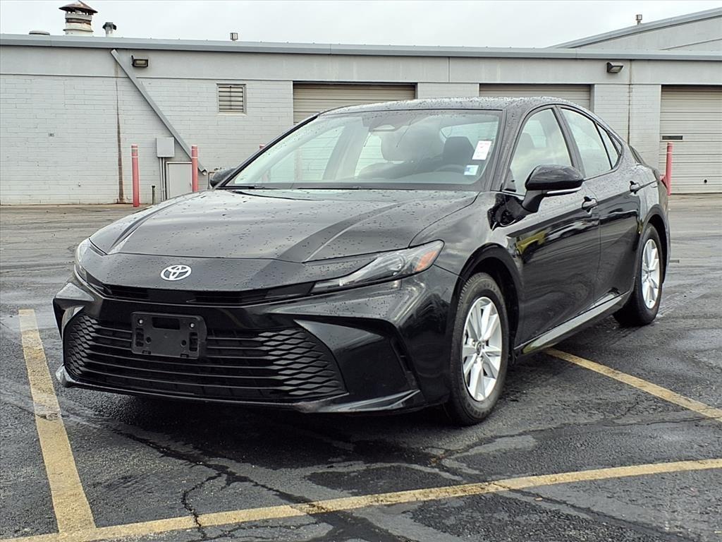 used 2025 Toyota Camry car, priced at $28,995