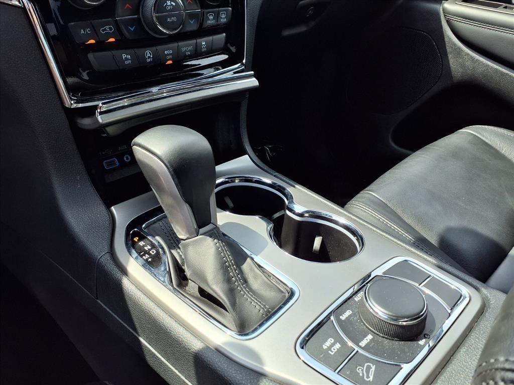used 2022 Jeep Grand Cherokee car, priced at $29,167