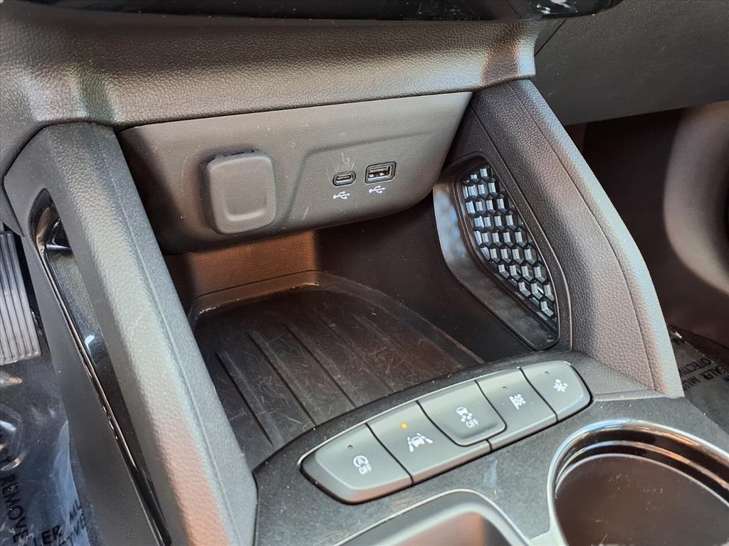 used 2025 Chevrolet TrailBlazer car, priced at $23,331